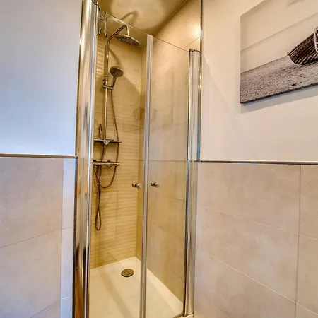 Appartamento - Haus D, App 0d0703 *
